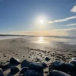 Seaside Oasis In - By Traum